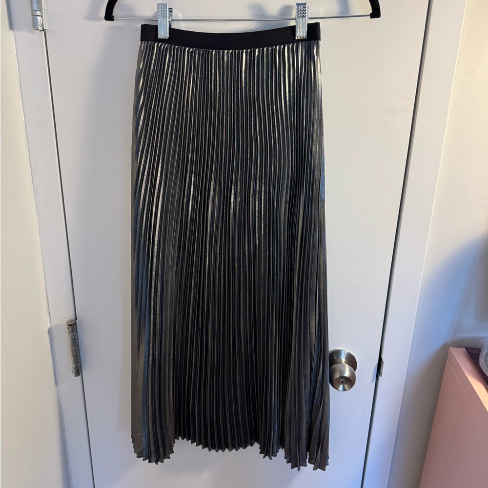 Silver pleated midi skirt
